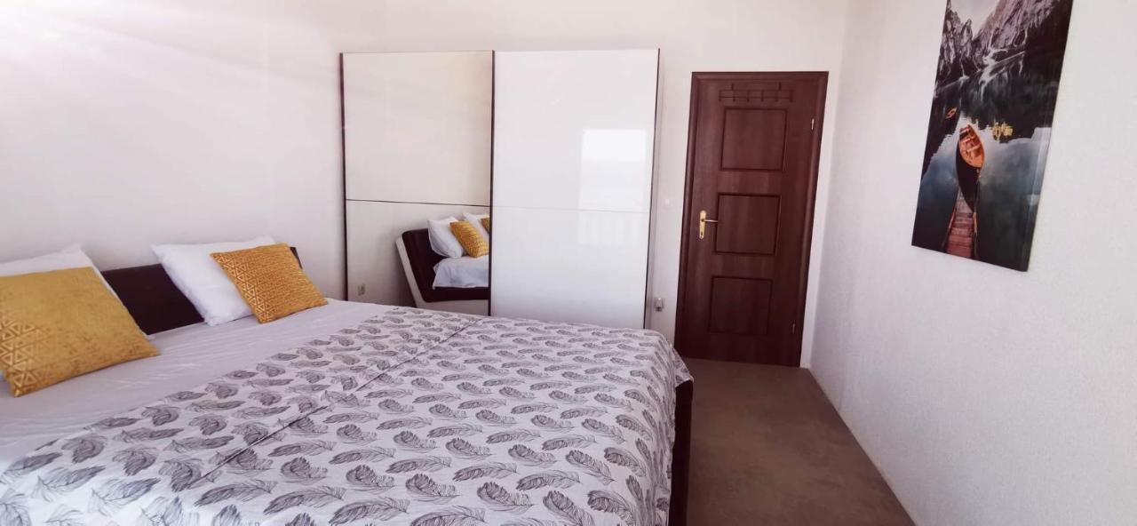 Big Panorama Villa, For 21 Person In Omis Čelina Eksteriør bilde