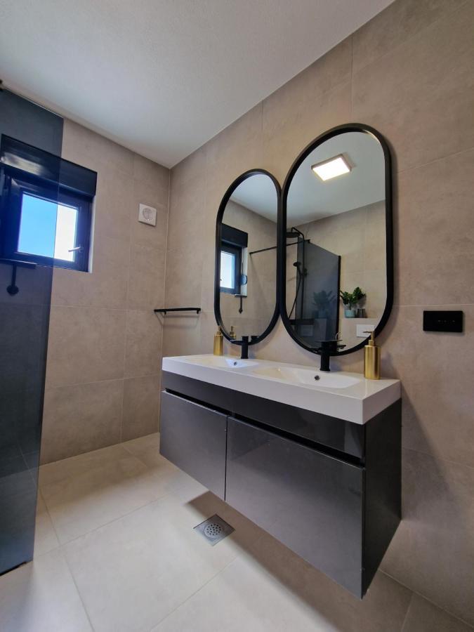 Big Panorama Villa, For 21 Person In Omis Čelina Eksteriør bilde